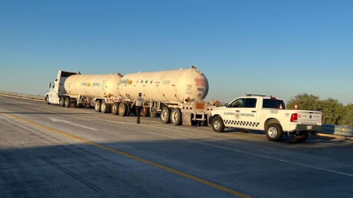 Hermosillo: Guardia Nacional asegura tractocamión que transportaba 40 toneladas de amoniaco