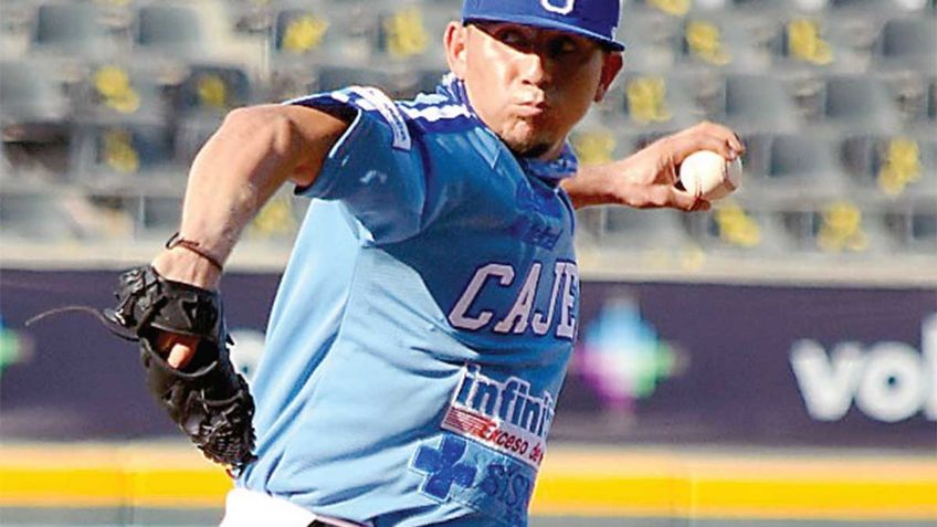 El relevista de los Diamondbacks de Arizona, Miguel Aguilar reportaría con Yaquis de Obregón