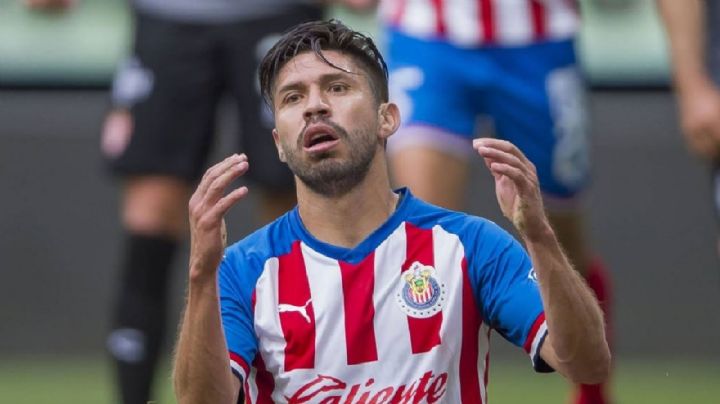 Con tan sólo dos goles anotados, Chivas confirma salida de Oribe Peralta del club