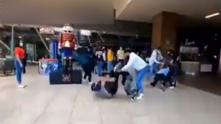 Cuernavaca: Riña en cine para comprar boletos termina con tres detenidos; video se viraliza