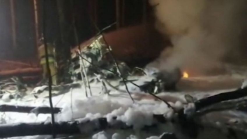 Avión de la época soviética se desploma en Siberia; mueren todos los pasajeros