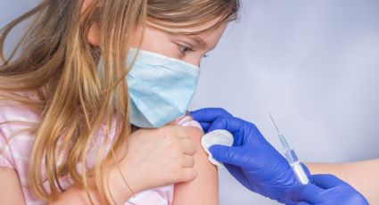 Expertos hacen impactante declaración de las vacunas contra el Covid-19 aptas para menores
