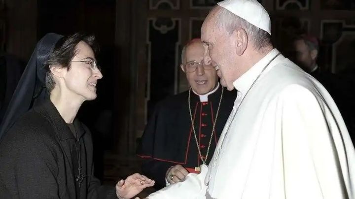 ¡Histórico! Nombran a la primera mujer como titular de un puesto en el Vaticano
