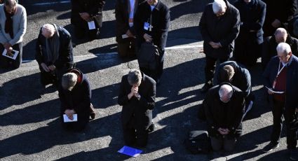 Iglesia católica ora por víctimas de abuso sexual; culpan a 3 mil sacerdotes