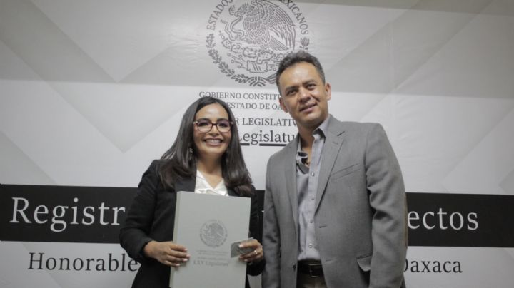 Diputada de Oaxaca destina su salario a la compra de medicamentos para niños con cáncer