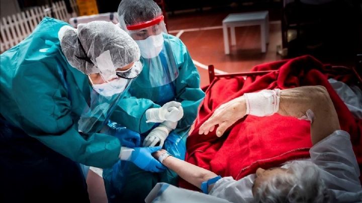 EU: Aumentan las hospitalizaciones por Covid-19 hasta un 88%; la mayoría son jóvenes