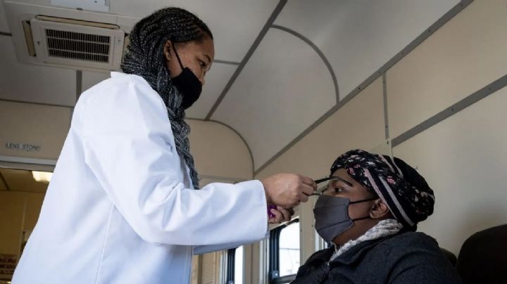 Covid-19: Expertos sudafricanos aseguran que la variante Ómicron es más leve que Delta