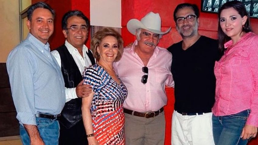 "Fue una pesadilla": Hijo de Vicente Fernández habla en 'VLA' sobre el estado de doña Cuquita