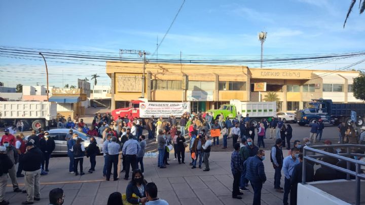 Ciudad Obregón: Se manifiestan ante el IMSS por falta de atención médica y medicamentos