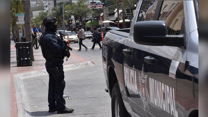 Sujetos armados invaden domicilio y asesinan a balazos a una mujer en Tijuana