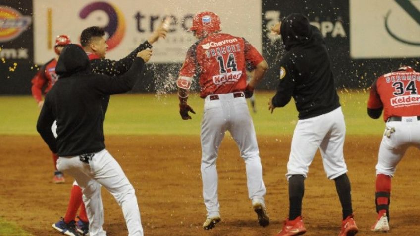 Yaquis de Obregón pierde serie ante los Mayos de Navojoa en el 'Ciclón' Echeverría