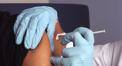 Aplicación de dosis de refuerzo de la vacuna contra el Covid-19 arrancaría en diciembre: AMLO