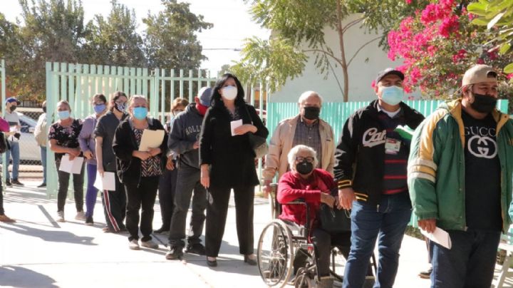 Continúa jornada de vacunación de refuerzo para adultos mayores en Ciudad Obregón