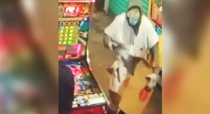 Disfrazado de doctor, asesino ejecuta con arma de fuego al dueño de una tienda de abarrotes
