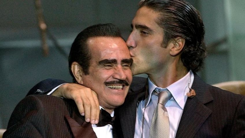 'El Potrillo' toma dura decisión y manda doloroso mensaje por la muerte de Vicente Fernández