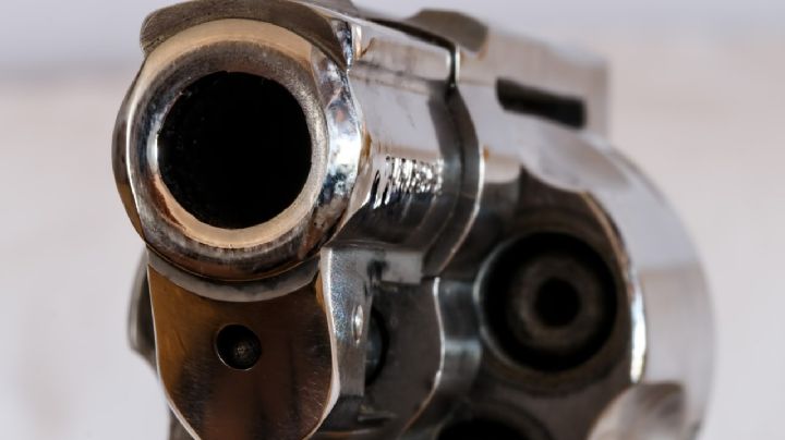 Caen Jesús y Christian tras balear a una joven durante un asalto; querían robarle su auto