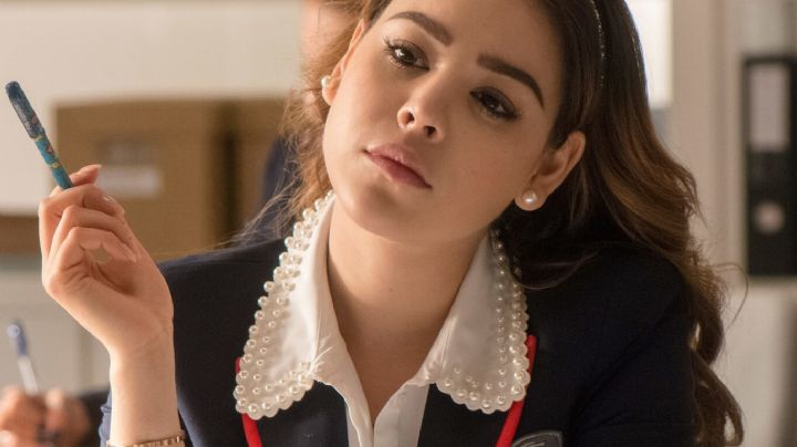 FOTO: Danna Paola causa conmoción en Twitter tras publicar su ¿inusual cambio de 'look'?