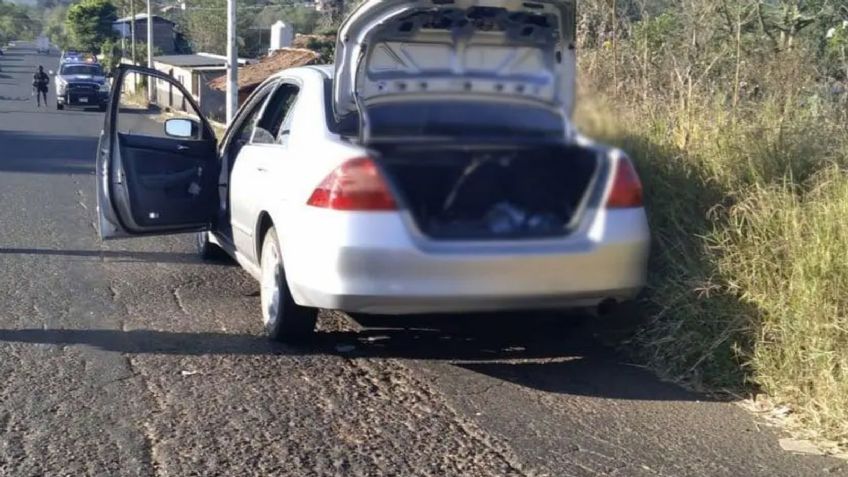 Macabro crimen: Asesinan a un hombre con tortura; lo abandonaron dentro de un auto abandonado