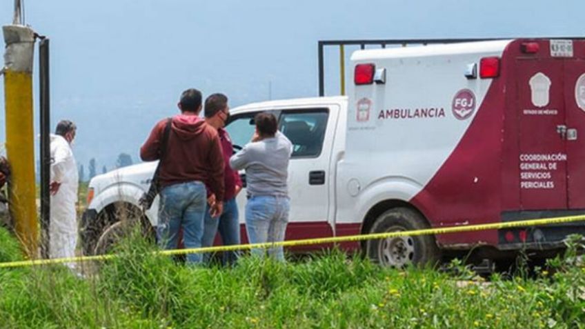 Abandonan 3 bolsas con restos de 2 hombres en Estado de México; dejaron narcomensaje