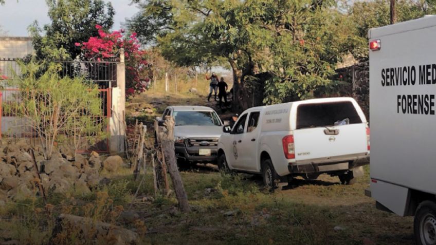 Caos en Tepoztlán: Encuentran a un 'encobijado' en plena vía pública; se desconoce su identidad