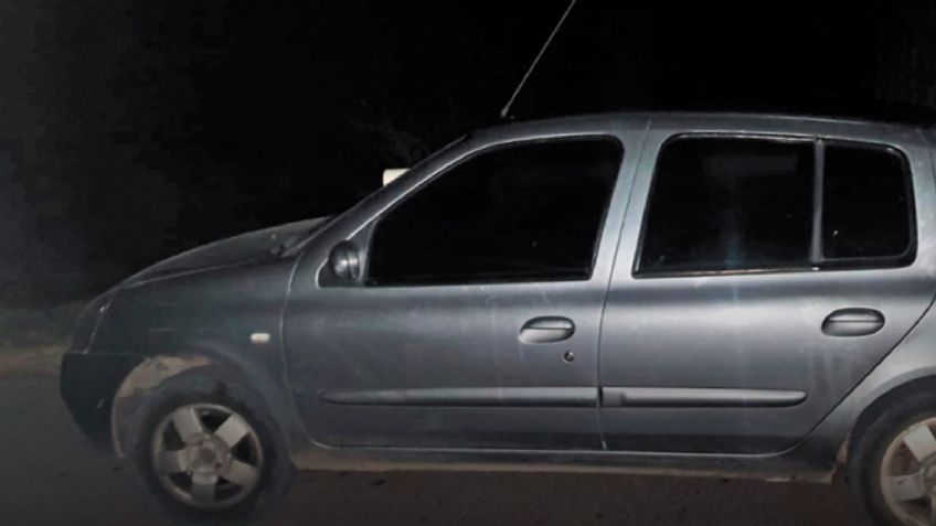 A un costado de un automóvil, ejecutan de varios tiros a un hombre en Morelos