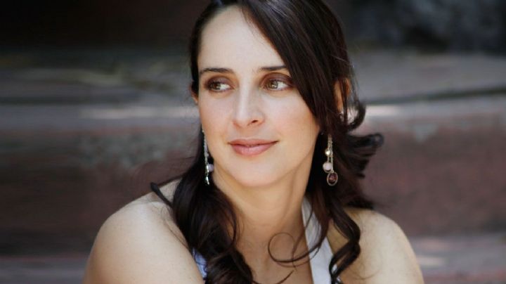 Irán Castillo presume FOTOS de su embarazo y envía conmovedor mensaje a su hija