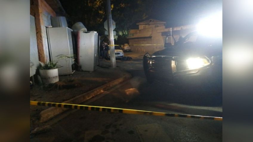 En distintos puntos de Monterrey, asesinan a balazos a un hombre y hieren a una mujer