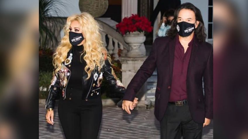 'El Buki' aparece junto a su esposa y da contundente mensaje tras rumores de separación