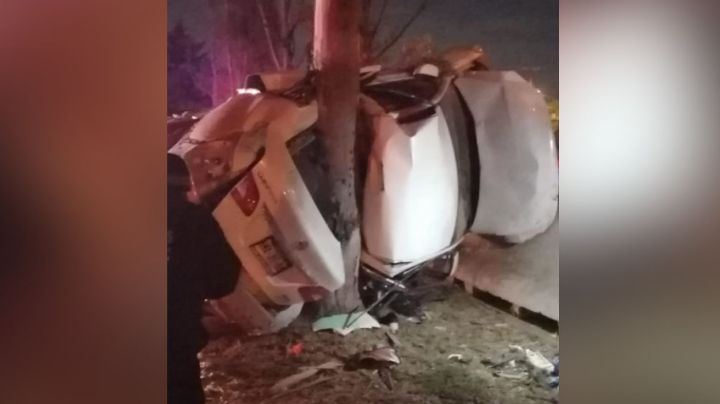 Un bebé de 6 meses y un adulto mueren al impactarse de lleno contra un árbol