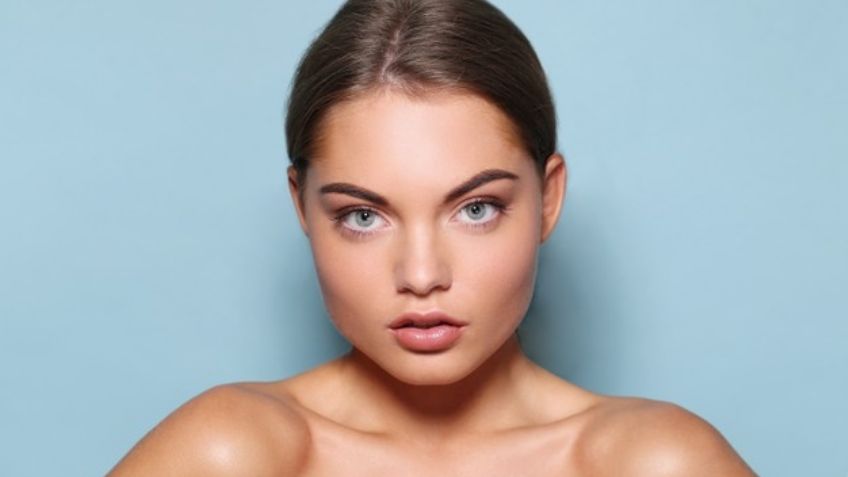 Haz que tus ojos se vean más grandes con alguno de estos cortes de cabello