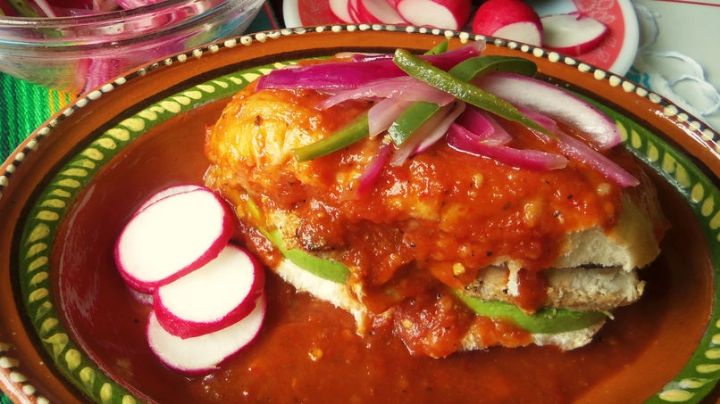 No solo es la torta ahogada: Descubre los platillos más representativos de Guadalajara