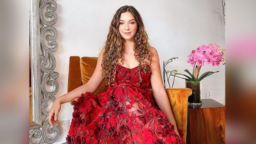 Mía Rubín, hija de Andrea Legarreta, presume su 'outfit' para el 14 de febrero