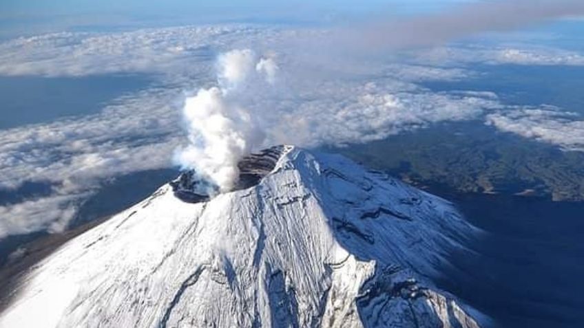 Volcán Popocatépetl aumenta actividad en 24 horas; registra 25 exhalaciones y 3 explosiones