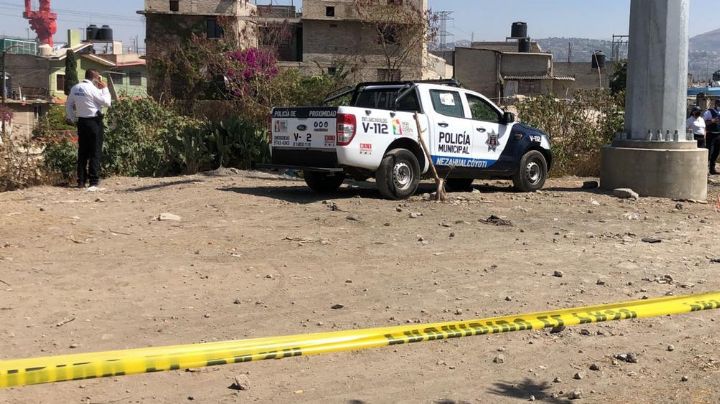 Autoridades encuentran el cadáver de un joven con signos de violencia en lote baldío