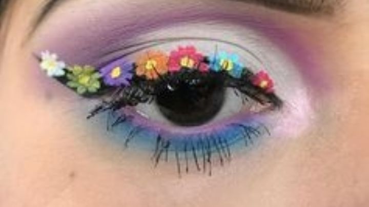 ¿Flores en el maquillaje para ojos? Descubre esta hermosa tendencia de primavera