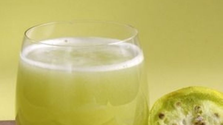 Refresca la próxima temporada de calor con ayuda de esta sencilla agua de tuna con menta