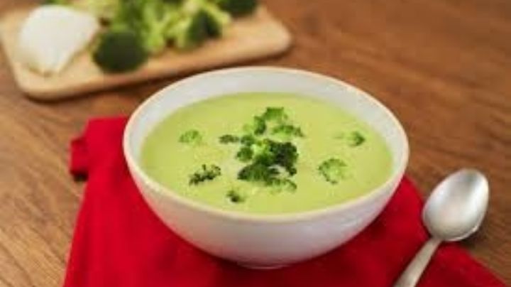 Dale un toque hogareño a tus comidas con esta rica y nutritiva crema de brócoli