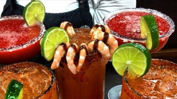 ¡Dile adiós a la sed! Esta michelada con camarones es perfecta para la cuaresma