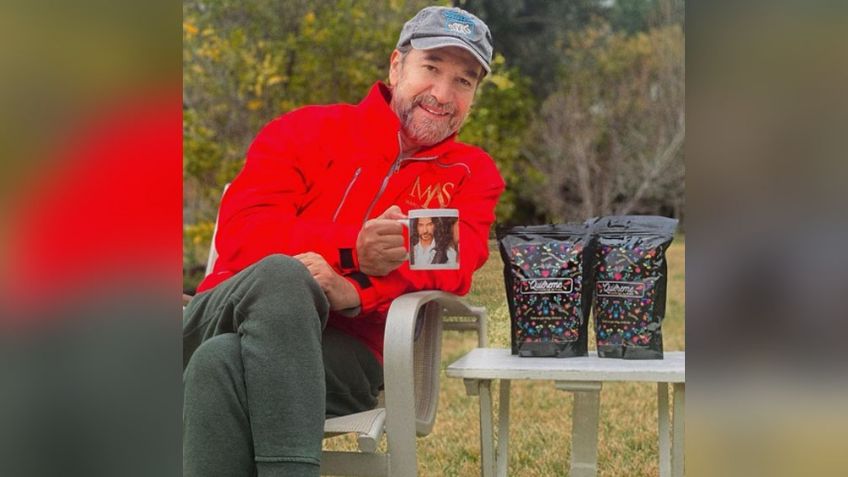 Marco Antonio Solís celebra el apoyo de 20 millones de 'Bukis' en Facebook