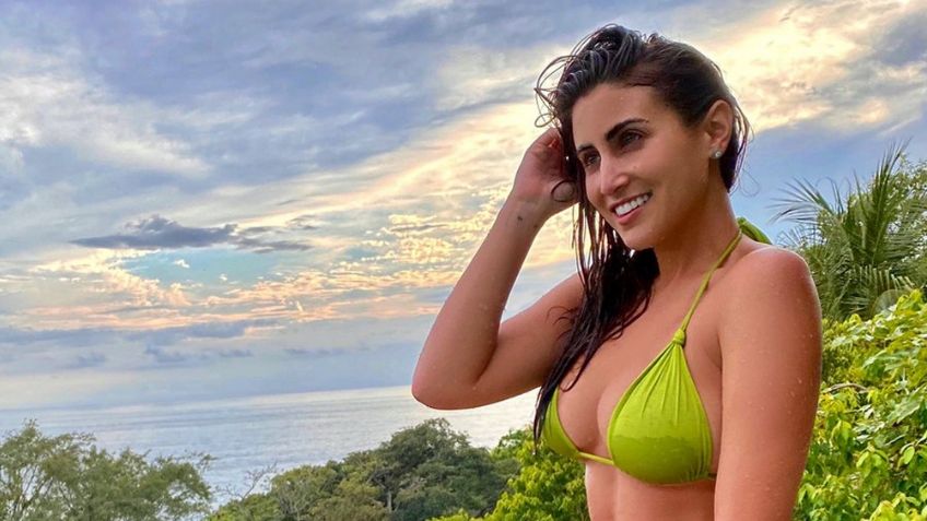 Sofía Rivera Torres cautiva a sus fans posar en bella postal desde el mar