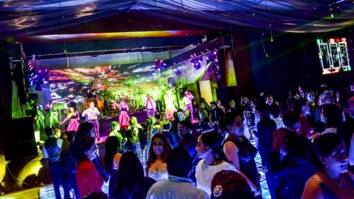 ¡Quédense en casa! Suspenden fiesta con más de 60 invitados y música en vivo en Nuevo León
