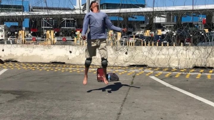 ¡Admirable! 'Javi' baila en las calles de la Garita para pagar sus estudios universitarios