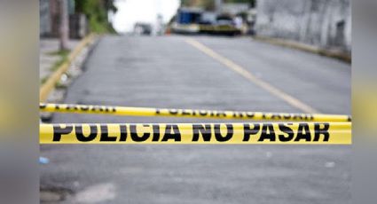 Caos en Puebla: Hombre sale de banco, se resiste a asalto y ladrones lo balean a quemarropa