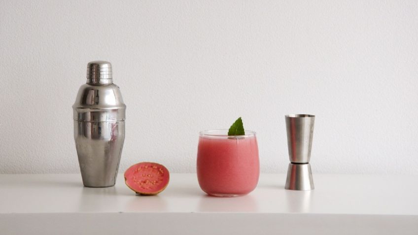 Refresca tu tiempo libre con ayuda de este increíble cóctel de guayaba