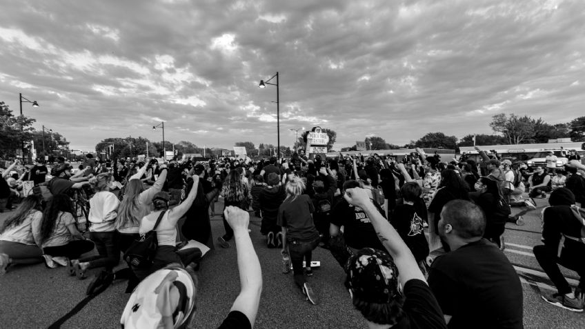VIDEO: Protestas y cierre de avenidas; así ha sido la vacunación contra Covid-19 en Ecatepec