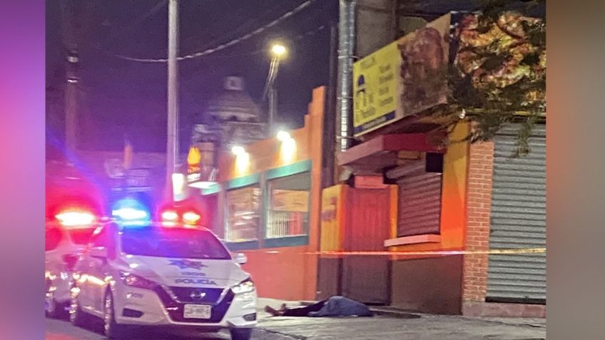 Cadáver tendido en frente de una pollería desata una fuerte movilización policíaca