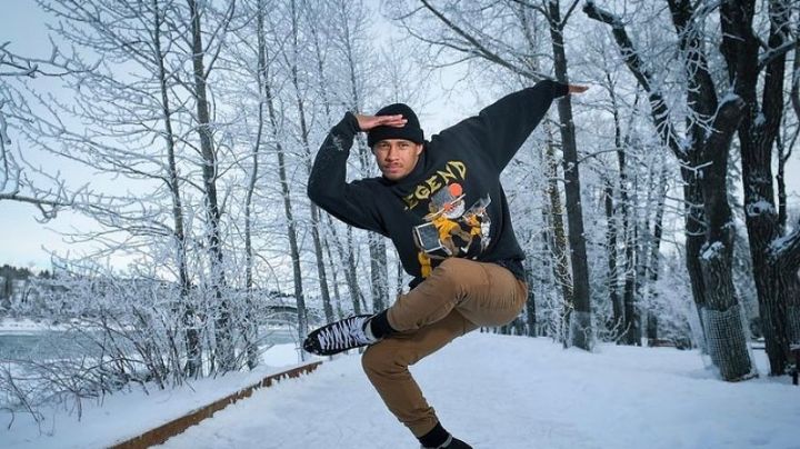 VIDEO: ¿Quién dice que no se puede? Patinador hace el 'moonwalk' de Michael Jackson sobre hielo