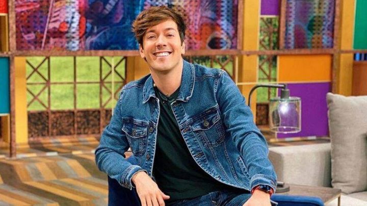 ¿Roger eres tú? Conductor de 'Venga la Alegría' sorprende al mostrar foto de su infancia