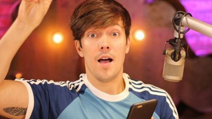 Roger González: Tras penoso rating, TV Azteca prepara fin de 'Todos Quieren Fama'