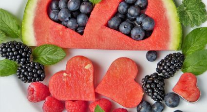 ¿Quieres bajar tu consumo de carbohidratos? Estas son las frutas que debes comer